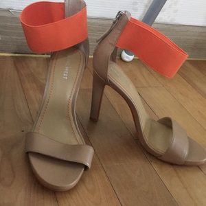 NINE WEST STRAP HEELS
